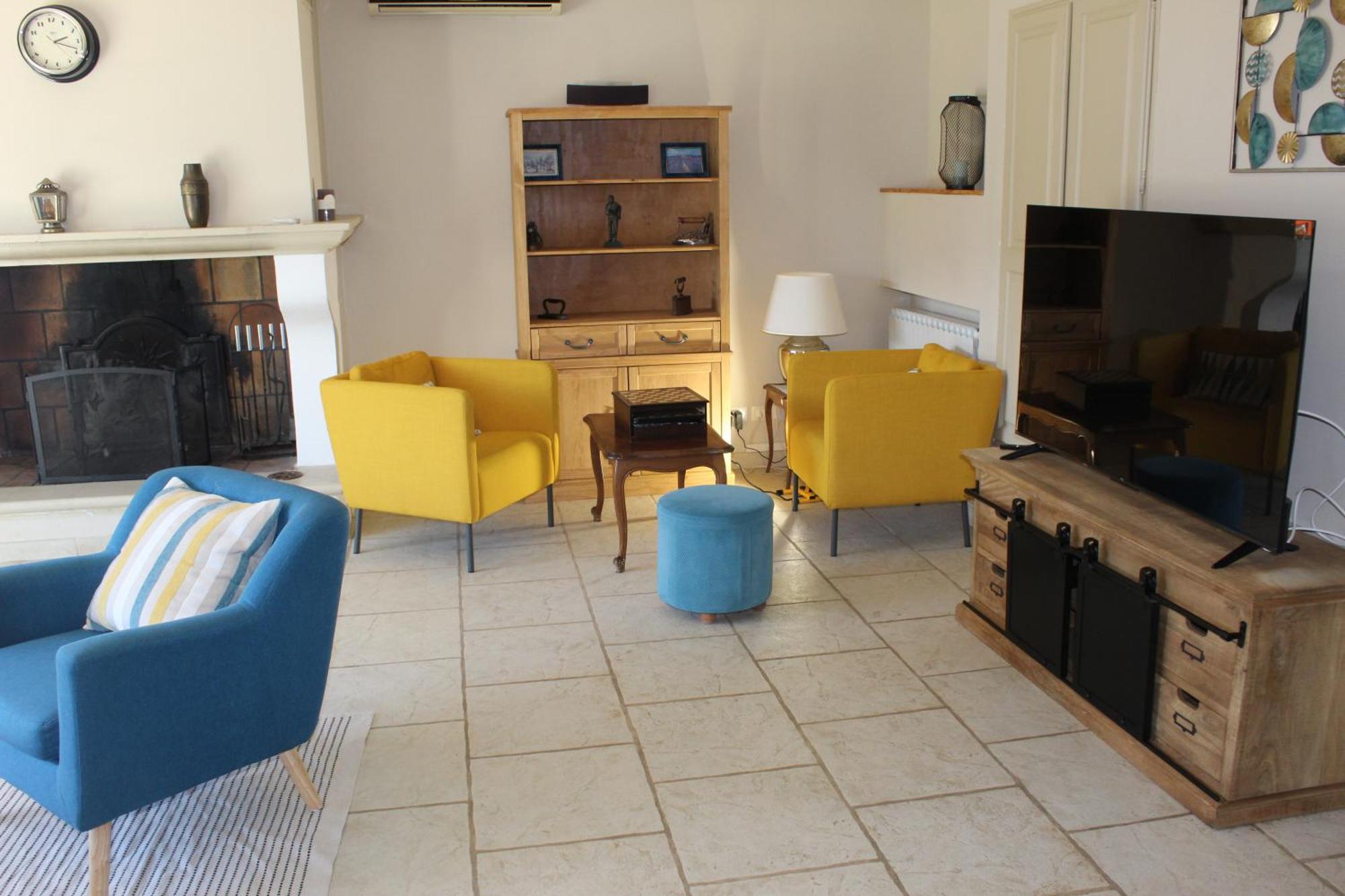 Mas La Gentille ,,, A La Campagne , Beautiful Outdoor , Swimming Pool , Pool House , Nice Green Garden , Bbq ,,, Only For You , Pour Passer Un Sejour Inoubliable Pernes-les-Fontaines Εξωτερικό φωτογραφία