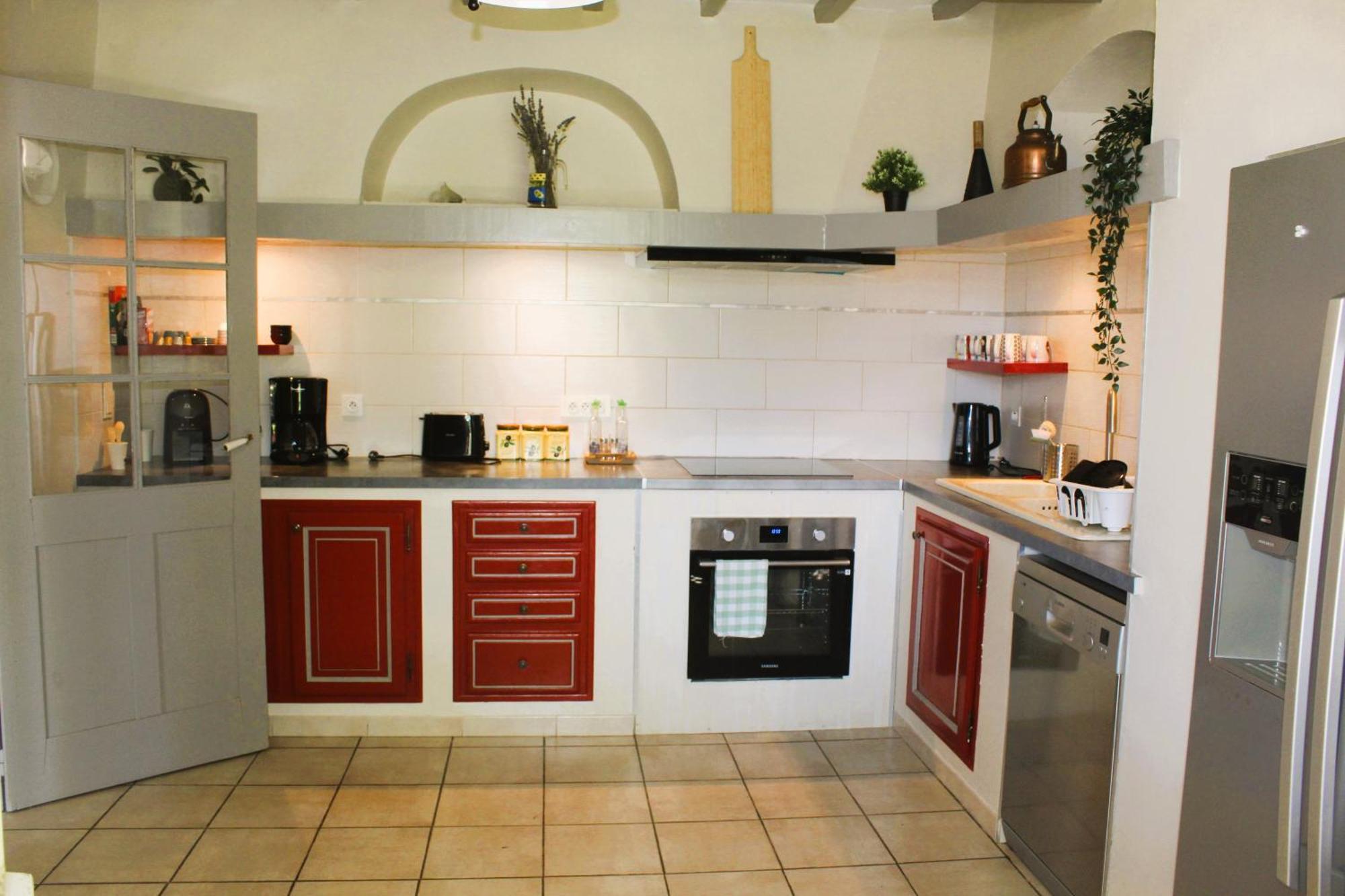 Mas La Gentille ,,, A La Campagne , Beautiful Outdoor , Swimming Pool , Pool House , Nice Green Garden , Bbq ,,, Only For You , Pour Passer Un Sejour Inoubliable Pernes-les-Fontaines Εξωτερικό φωτογραφία