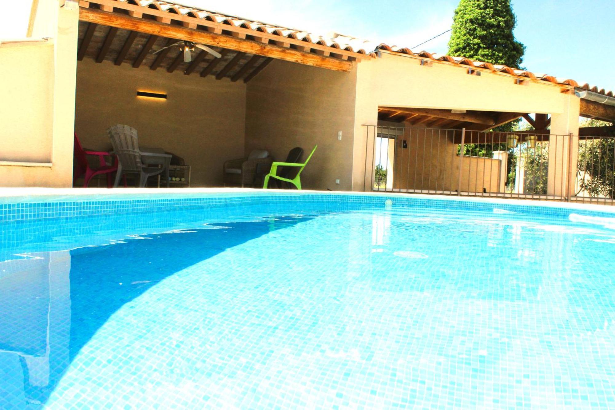 Mas La Gentille ,,, A La Campagne , Beautiful Outdoor , Swimming Pool , Pool House , Nice Green Garden , Bbq ,,, Only For You , Pour Passer Un Sejour Inoubliable Pernes-les-Fontaines Εξωτερικό φωτογραφία
